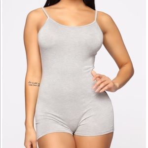 Fashion nova romper
